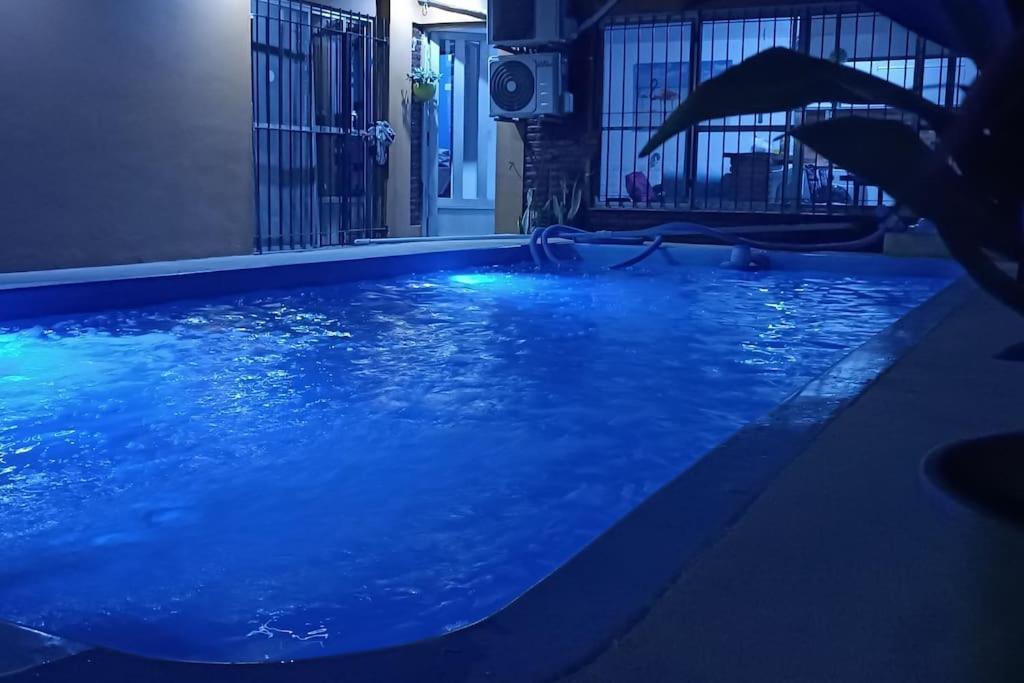 Casa Olivia- Alojamiento Con Piscina - Aeropuerto Ezeiza Luaran gambar